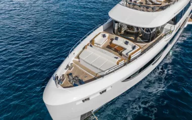 Alpha Waves by Benetti – Private Superyacht Charter in the Turks and Caicos