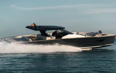 Maverik by Tesoro – Private Power Boat Charter in St Tropez