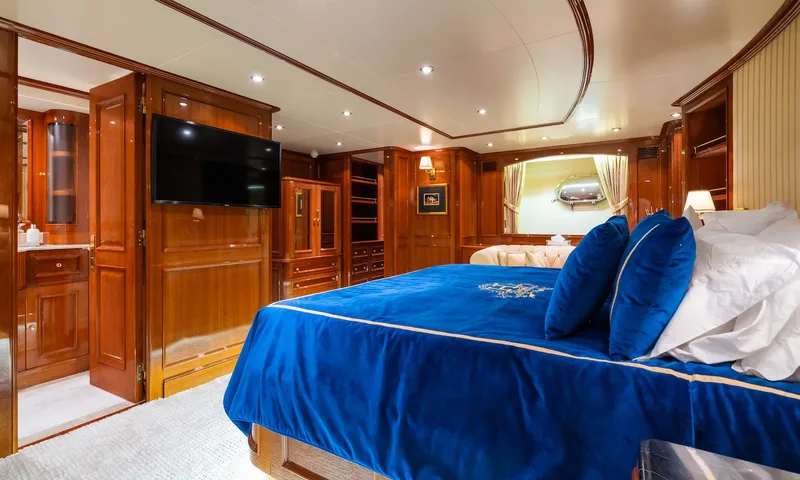 Amadea image 55
