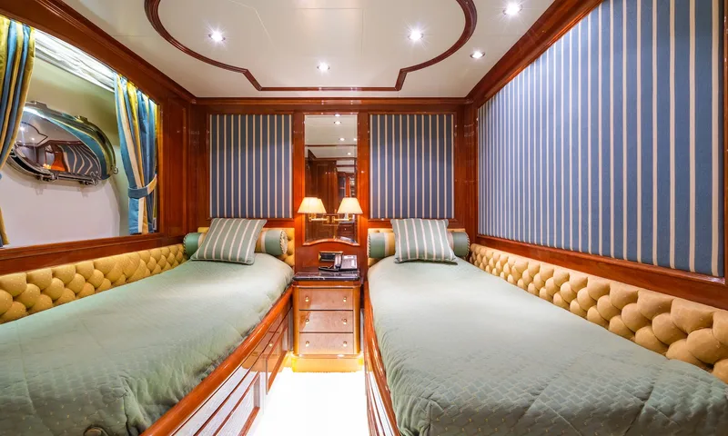Amadea image 57