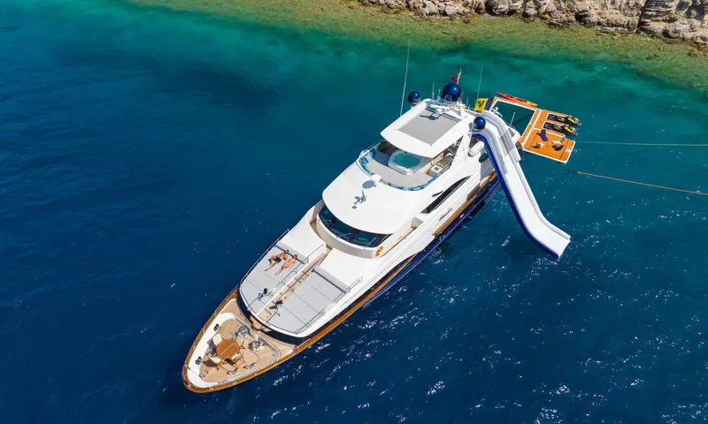Amadea image 16