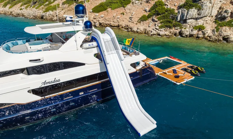 Amadea image 17