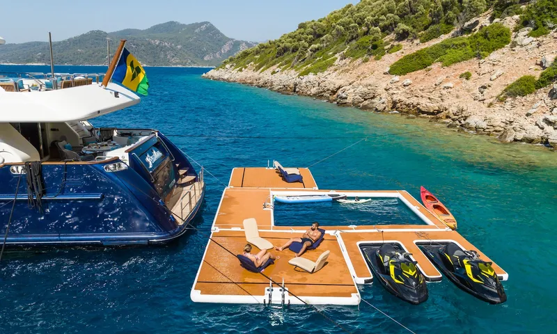 Amadea image 62