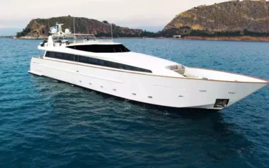 Aquila by Cantieri FA – Private Motor Yacht Charter in Athens