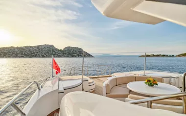 Wet Panther by Overmarine – Private Superyacht Charter in Athens