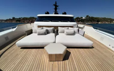 Flori by Sanlorenzo – Private Motor Yacht Charter in Greece