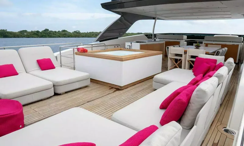 Golden Yacht image 15