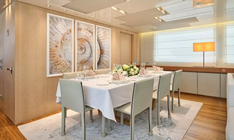 Golden Yacht image 12