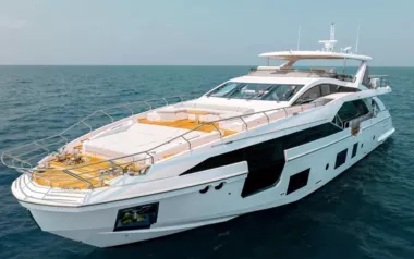 Vesta by Azimut – Private Motor Yacht Charter in Greece
