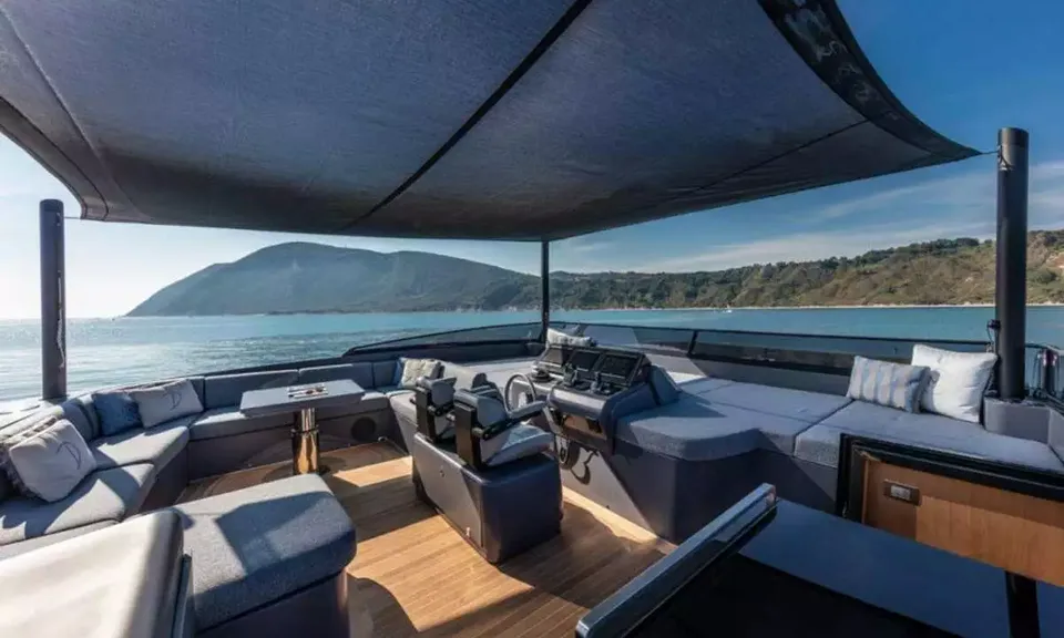 Haze, 2021 Extra Yachts Extra 86, photo 8