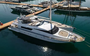 Golden Eagle by Sanlorenzo – Private Motor Yacht Charter in Naples