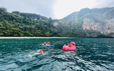 Arisa by Azimut – Private Motor Yacht Charter in Phuket