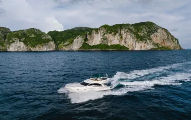 Jelly Bear by Princess – Private Motor Yacht Charter in Thailand