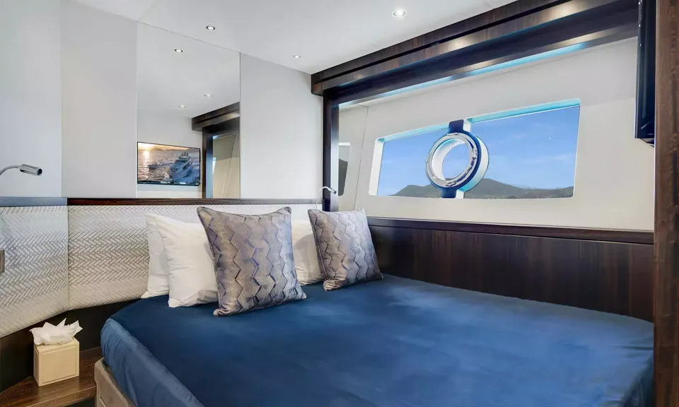 Accidental Success II, 2024 Sunseeker 95 Yacht, photo 14