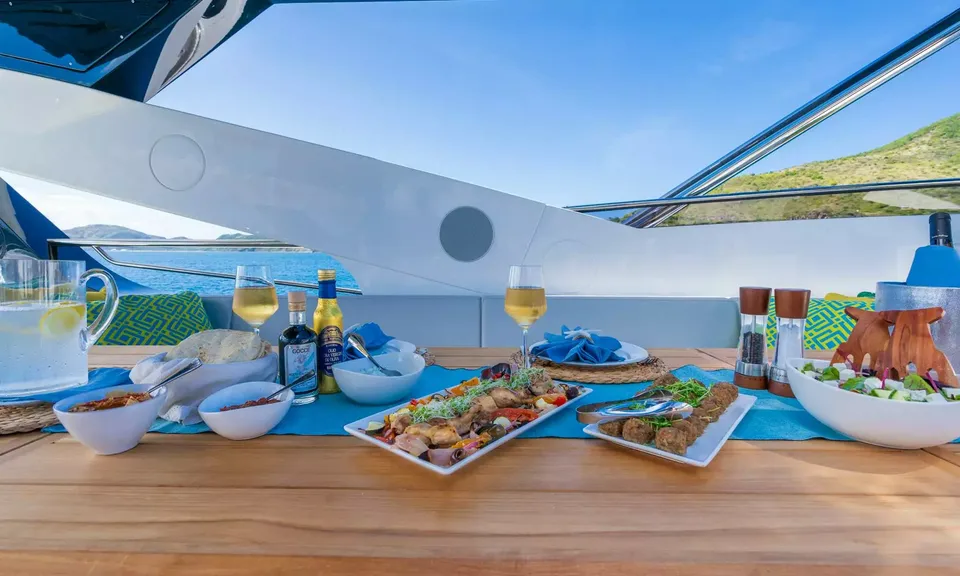 Accidental Success II, 2024 Sunseeker 95 Yacht, photo 17