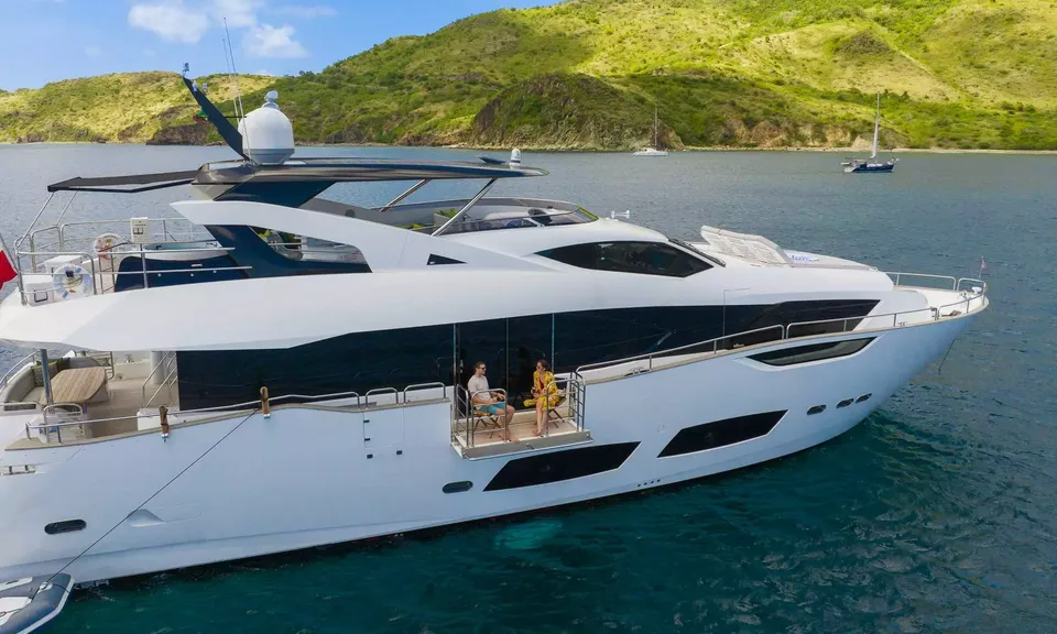 Accidental Success II, 2024 Sunseeker 95 Yacht, photo 2