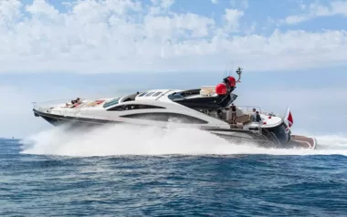 Palumba by Sunseeker – Private Motor Yacht Charter in St Tropez