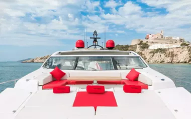 Palumba by Sunseeker – Private Motor Yacht Charter in St Tropez