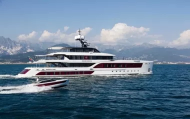 Quinta Essentia by Vripack – Private Superyacht Charter in Male