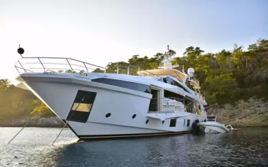 Love T by Azimut – Private Superyacht Charter in Greece