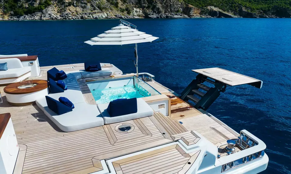 King's Lair, 2023 Benetti Oasis 34M, photo 3