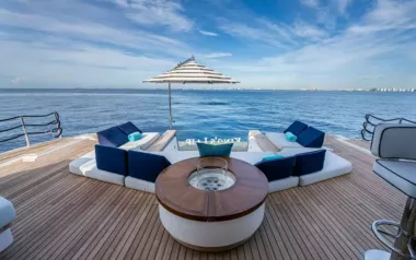 Kings Lair by Benetti – Private Superyacht Charter in the Bahamas