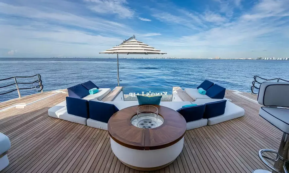 King's Lair, 2023 Benetti Oasis 34M, photo 4