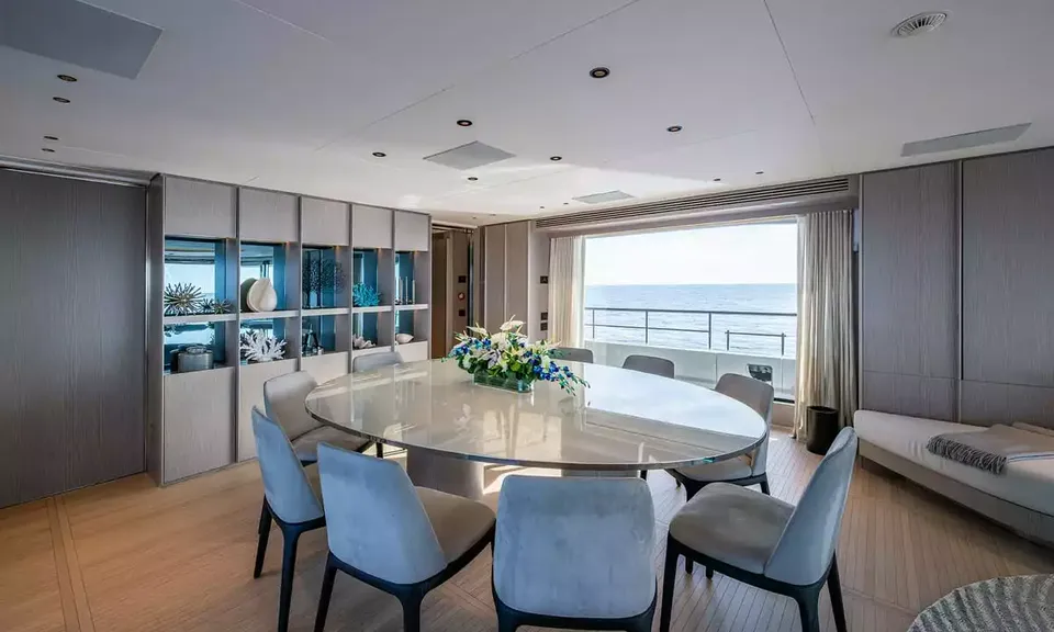 King's Lair, 2023 Benetti Oasis 34M, photo 9