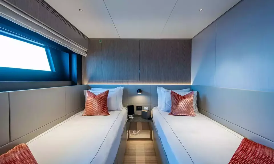 King's Lair, 2023 Benetti Oasis 34M, photo 13