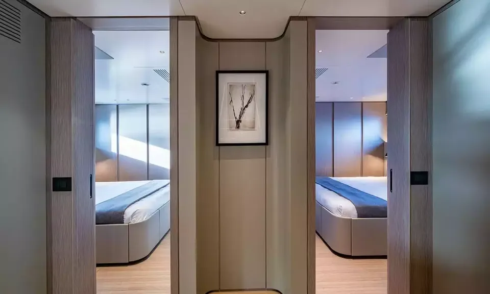 King's Lair, 2023 Benetti Oasis 34M, photo 18