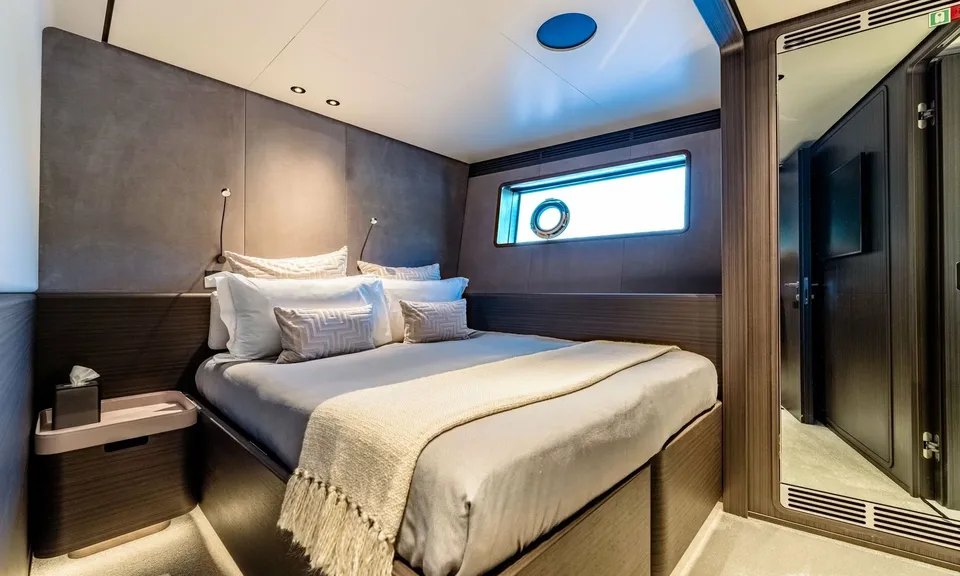 At One, 2024 Custom Line Navetta 30, photo 16