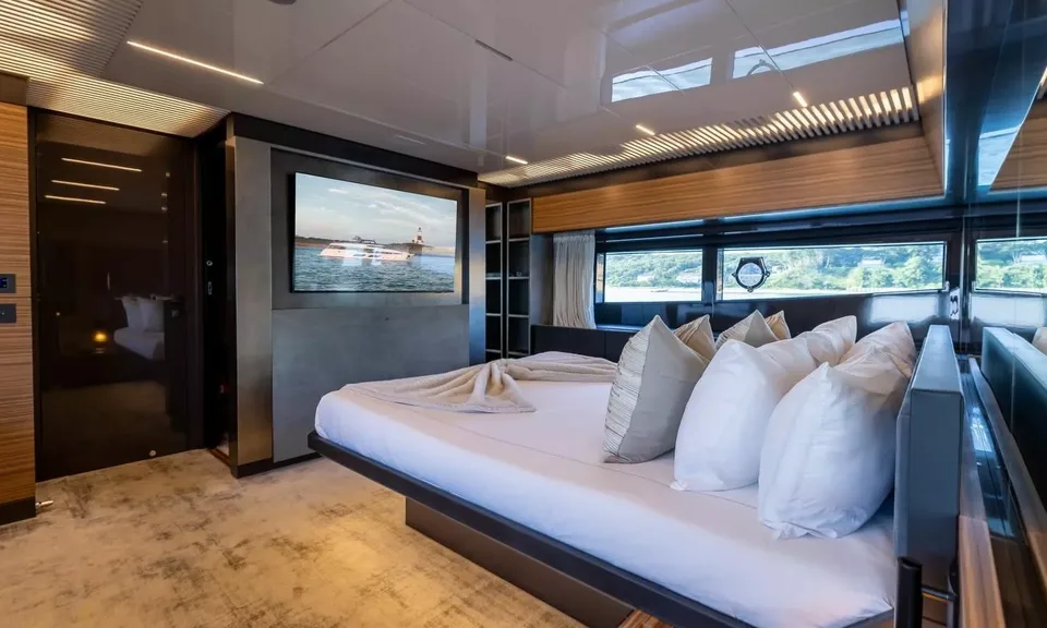 Date Night, 2018 Ferretti 920, photo 15