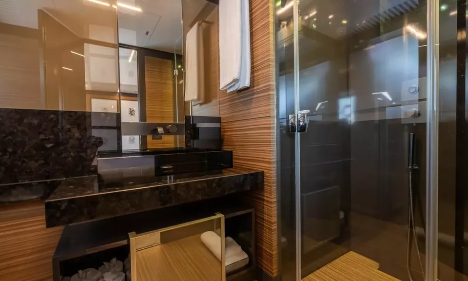 Date Night, 2018 Ferretti 920, photo 20