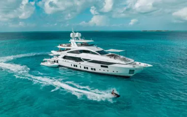 Emina by Benetti – Private Superyacht Charter in Harbour Island