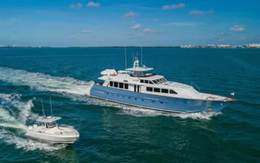 Silver Seas by Burger – Private Superyacht Charter in Harbour Island
