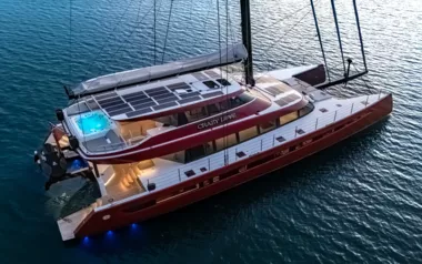 Crazy Love by HH Catamarans – Private Luxury Catamaran Charter in Tahiti