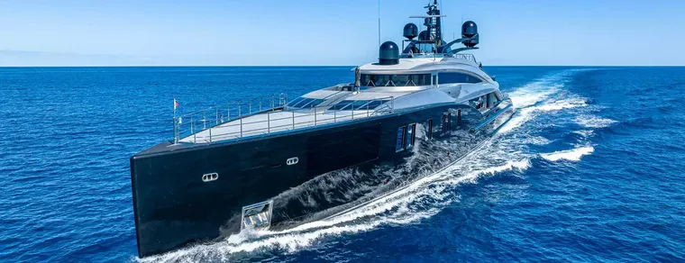 ISA Yachts iate disponível para aluguel