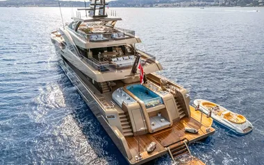 Anjelif by Columbus – Private Superyacht Charter in Freeport