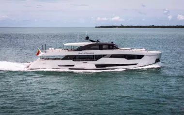 Just a Vacation by Ocean Alexander – Private Superyacht Charter in the Turks and Caicos