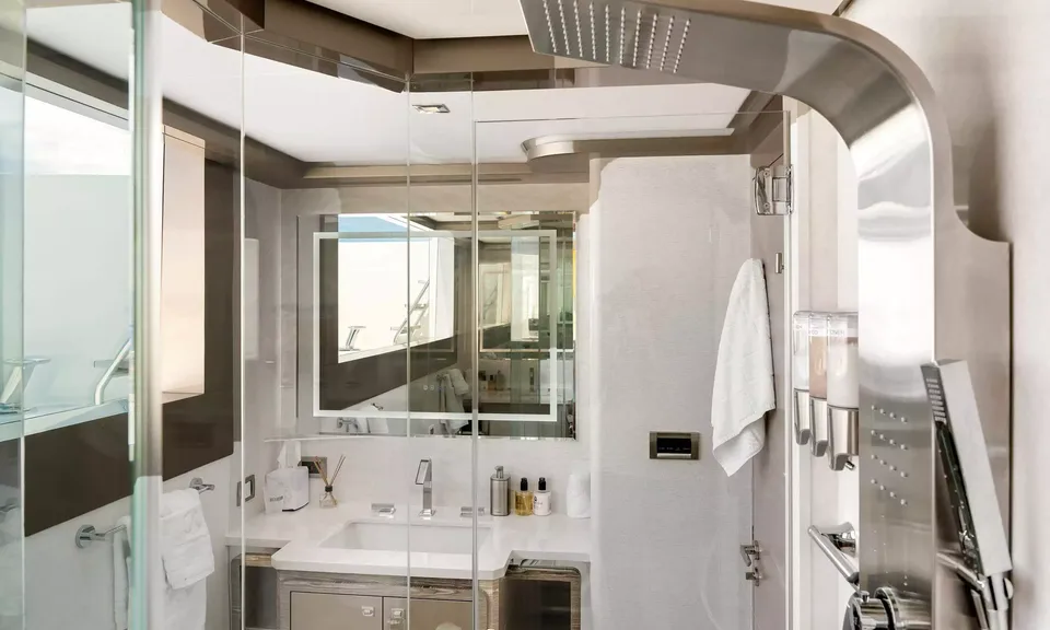 Just a Vacation, 2024 Ocean Alexander 30R, photo 25
