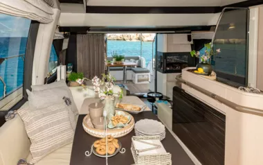Sea Ya by Azimut – Private Motor Yacht Charter in Athens