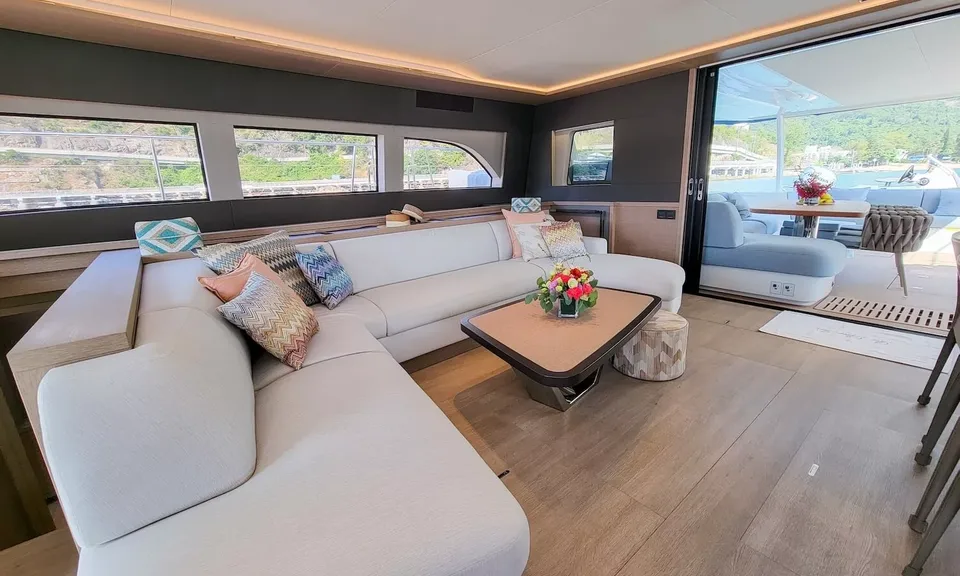 Blue Iris, 2023 Lagoon SIXTY 7, photo 11