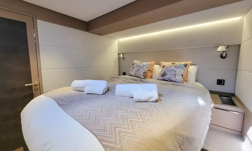 Blue Iris, 2023 Lagoon SIXTY 7, photo 16