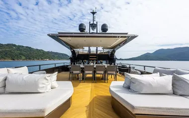 Rock by Evadne – Private Motor Yacht Charter in Hong Kong