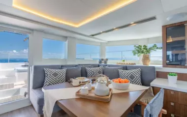 Earnout by Two Oceans – Private Power Catamaran Charter in the Turks and Caicos