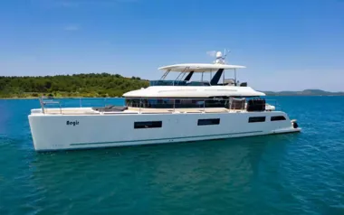 Aegir by Lagoon – Private Luxury Catamaran Charter in Rijeka