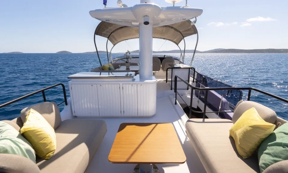 Olivia I, 2025 Azimut Magellano 60, photo 25
