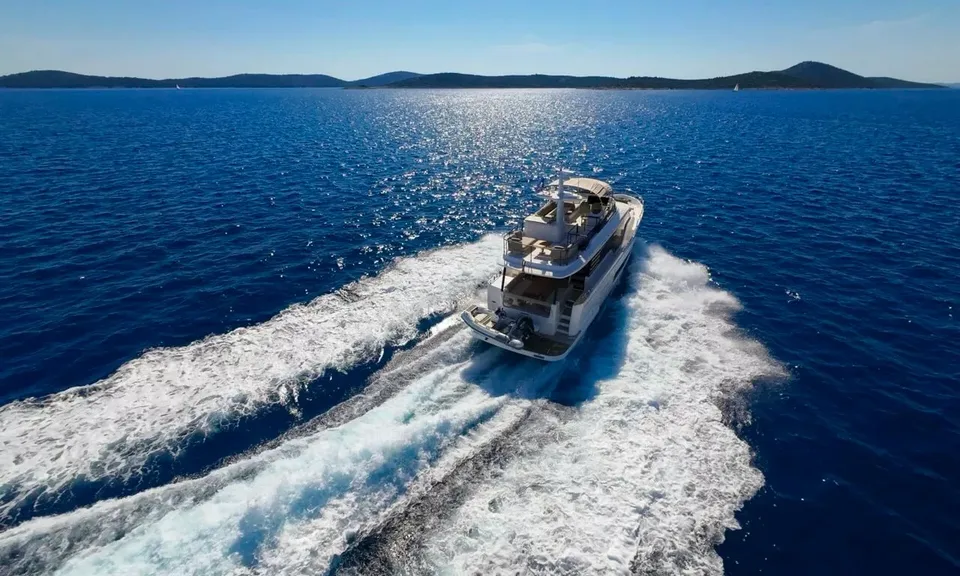 Olivia I, 2025 Azimut Magellano 60, photo 32