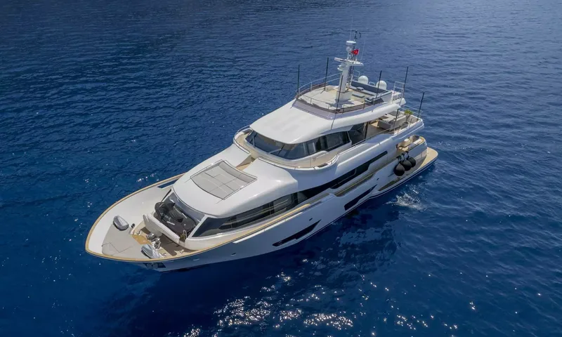 Milena image 17