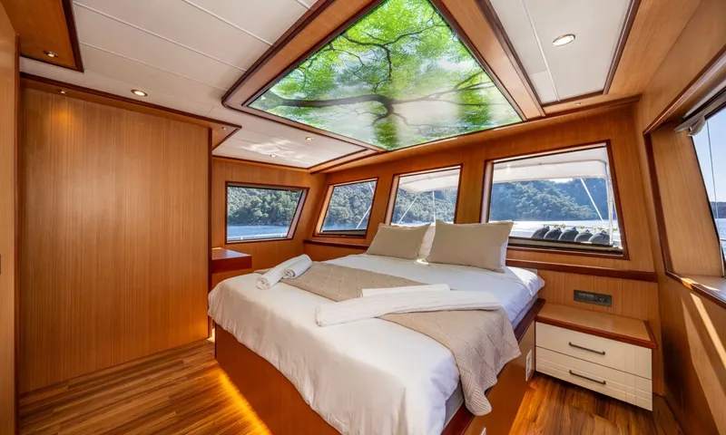 Lila Trawler – Bild 9